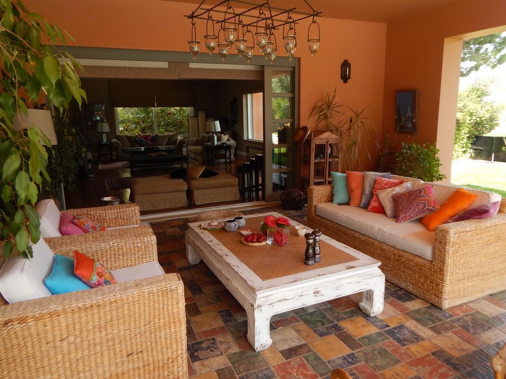 Slow Living Beautiful Villa Rafína Exterior foto